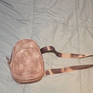 Rose Gold Cross Body Bag. Can Be Used On Right Or Left Side.